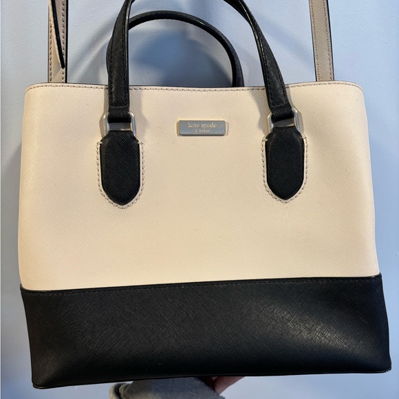 Black and Cream Kate Spade Handbag - Picture 10 of 11